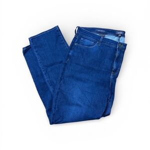 NYDJ "Sheri" Slim Cut Cropped Jean